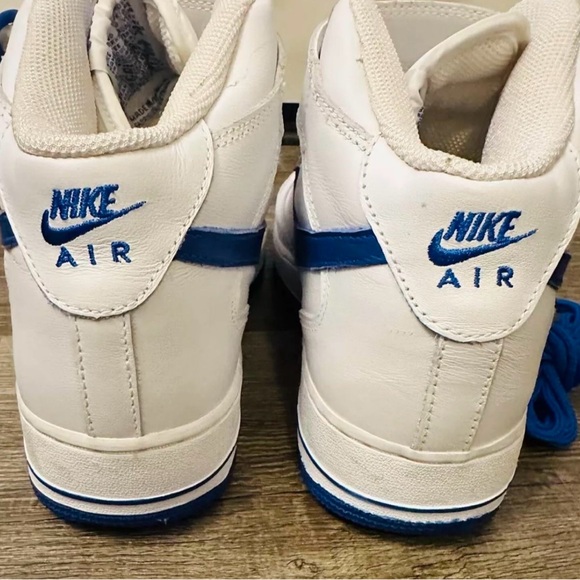 Collectors Item Nike Air Force 1 Mid Men’s Sneakers US 9.5 New Style 306352 141 - Picture 5 of 7